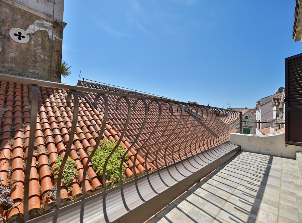 Palace Andreis