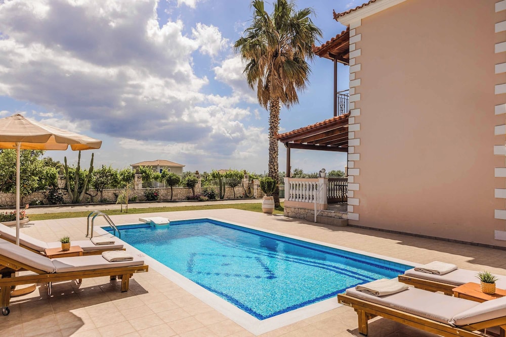 Villa Skala Blue