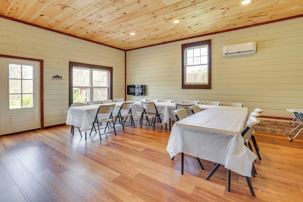 Fire Pit + Game Room: Lakefront Escape in Trenton!