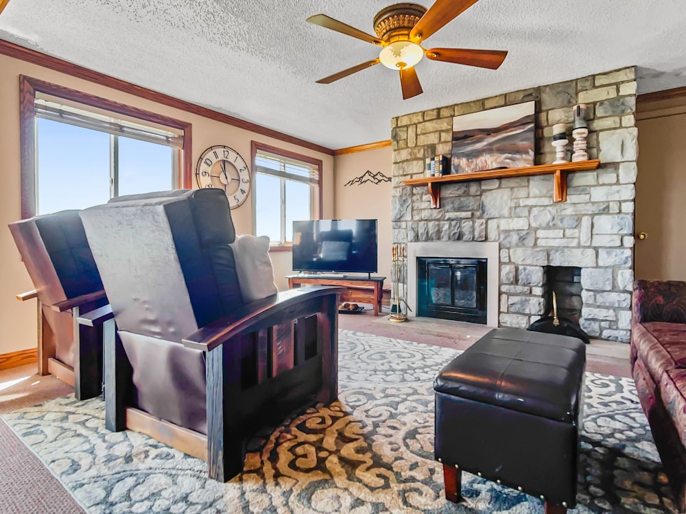 Mountaintop Condos