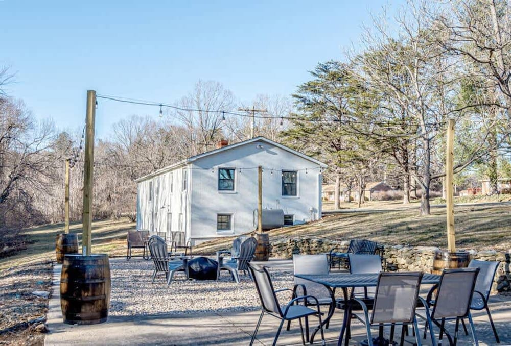 Time to Wine Down - Family Home