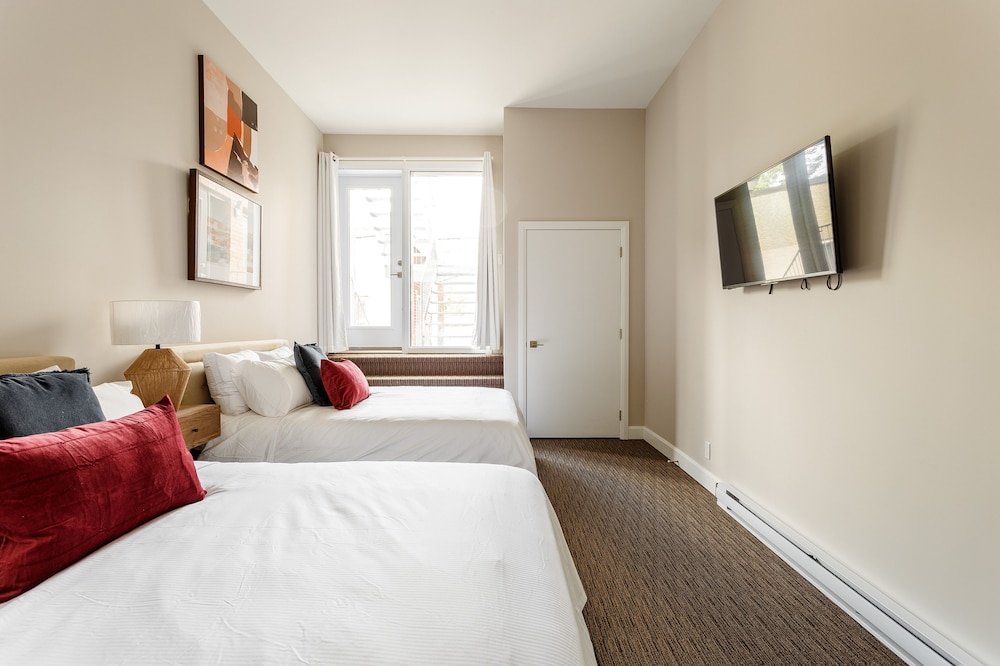 Parc Avenue Lofts