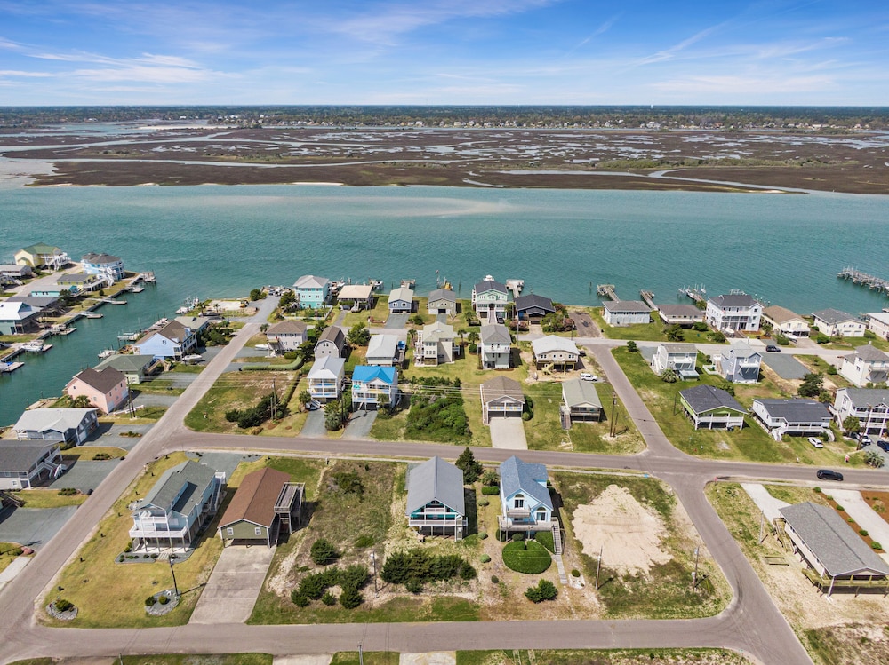 Pickens Paradise by Topsail Realty