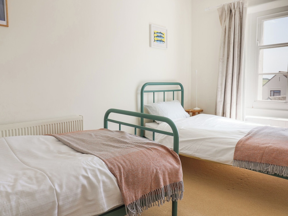 Charmouth Lodge