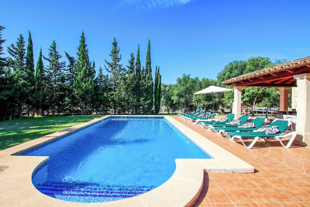 Villa Punta Colet