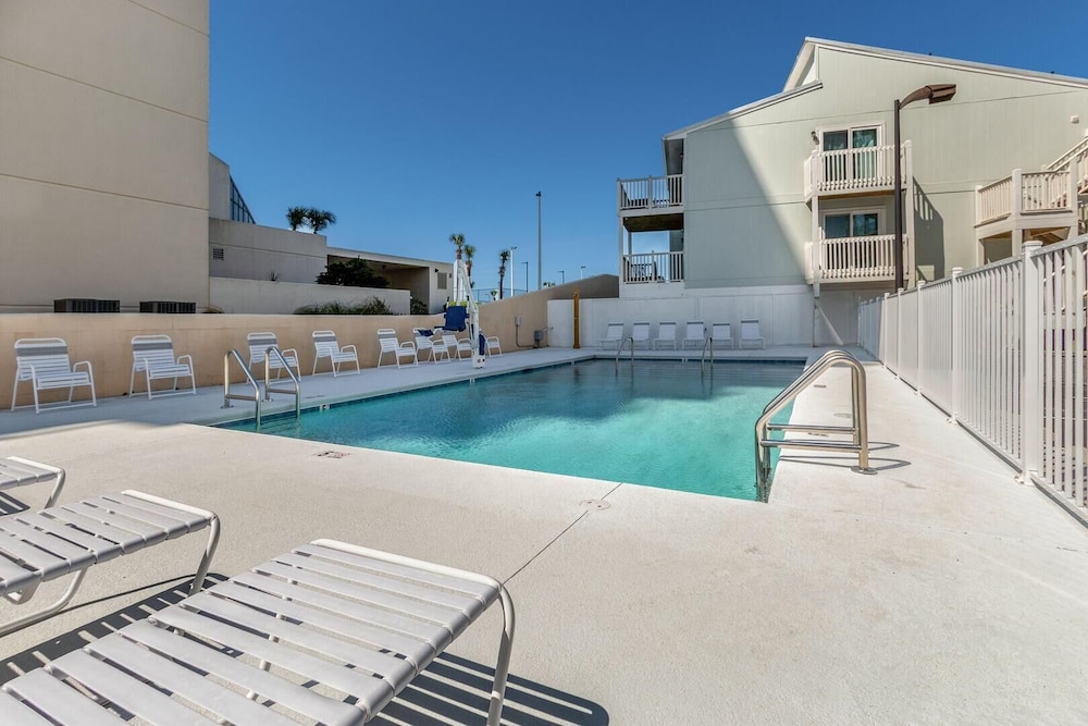 Perdido Dunes 40