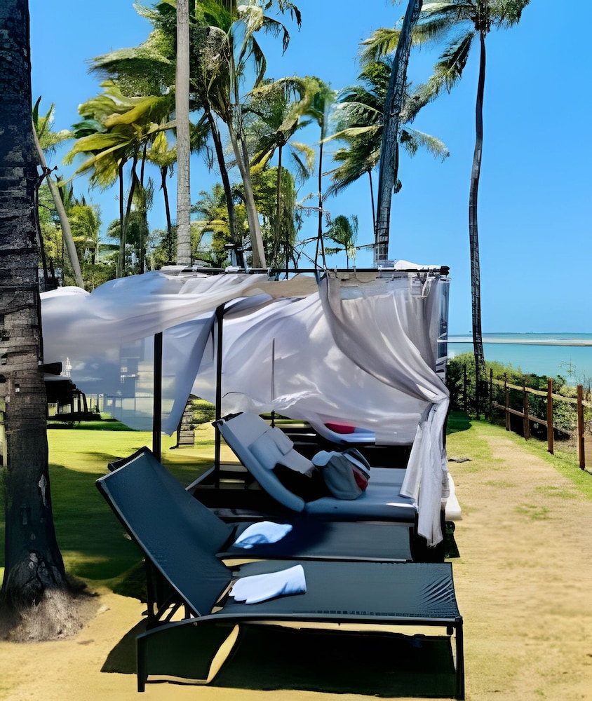 Paraíso no Porto Alto Resort