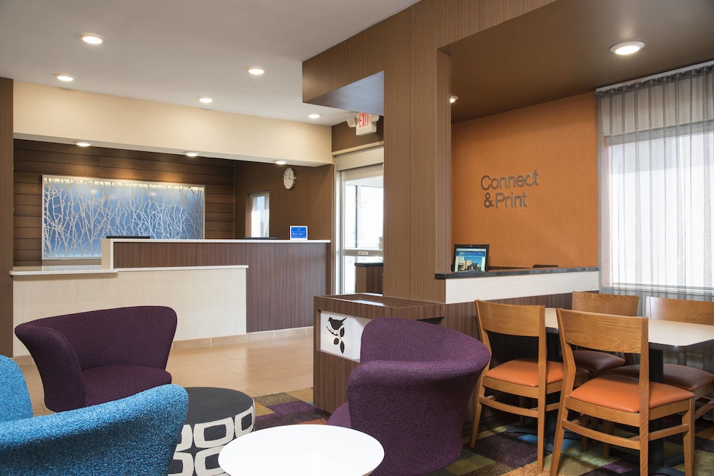 Mount Pleasant Vacations - Fairfield by Marriott Mt Pleasant - Property Image 3