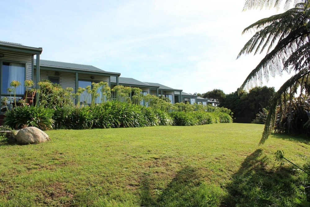 Omau Settlers Lodge Motel
