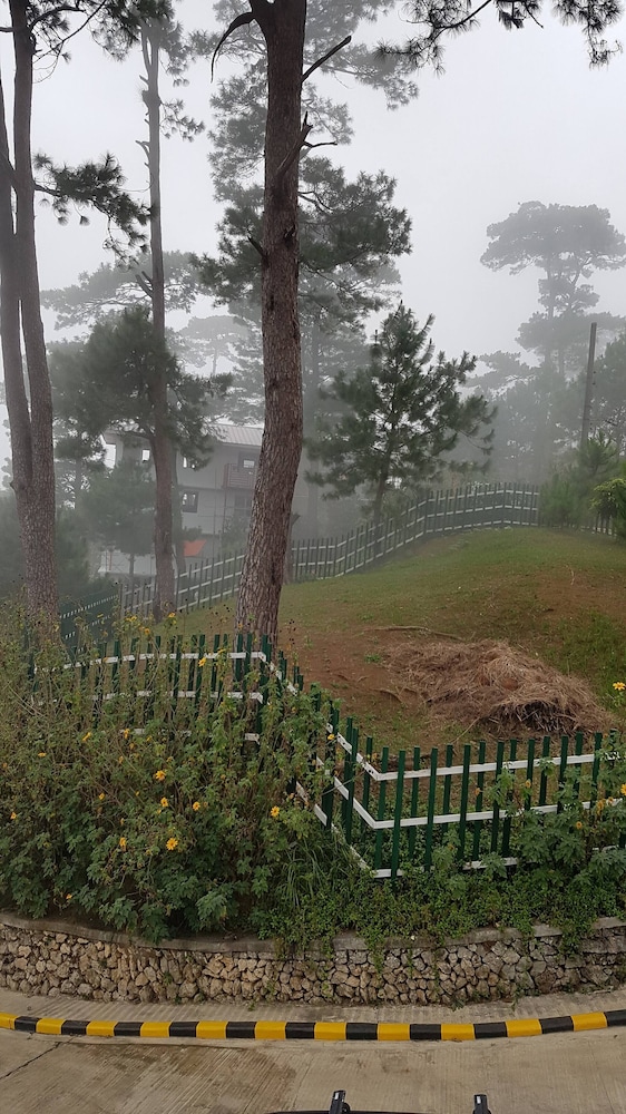 Baguio Hillhouse, Ask About Free Stay for Kids