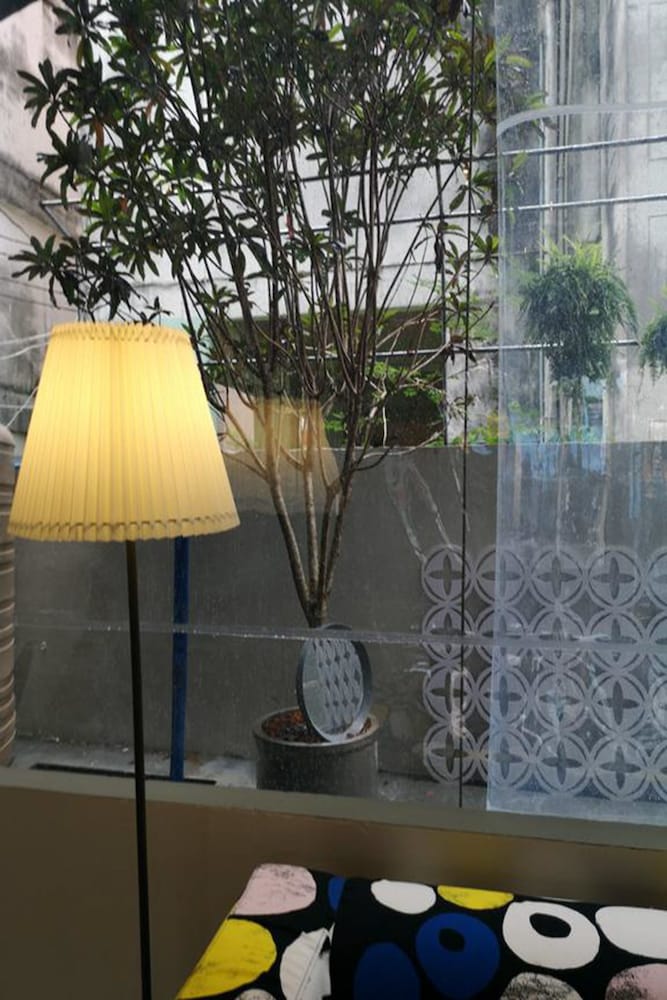 Get GuestHouse 2 view 3