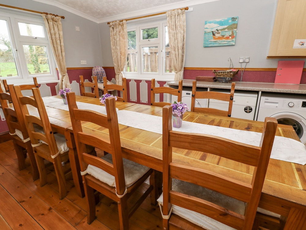 Truro Vacations - Trelydarth - Property Image 6
