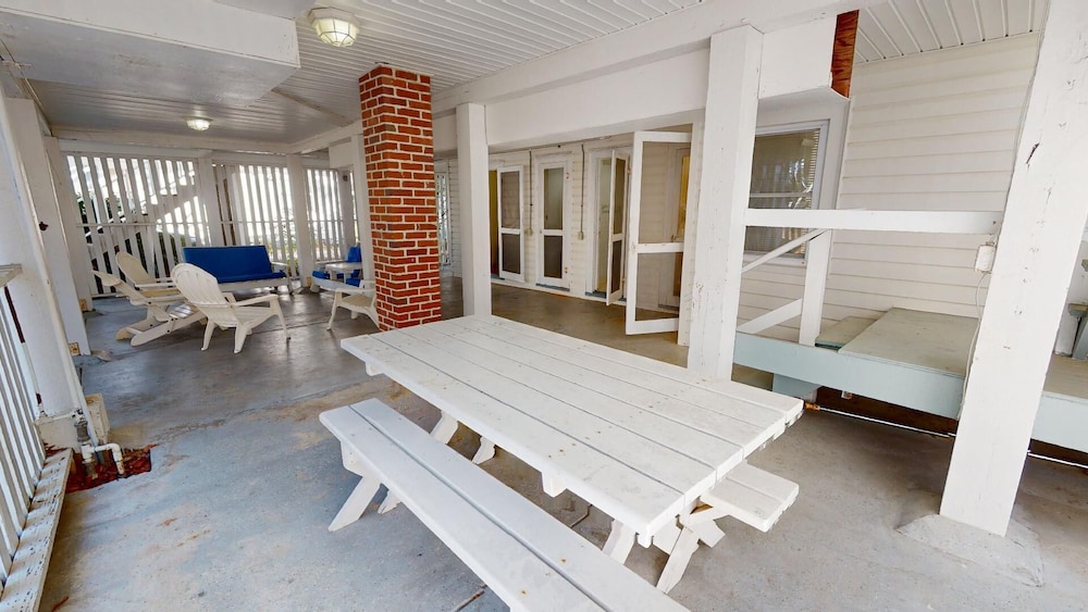 9 Shirley Road by Tybee Vacation Rentals
