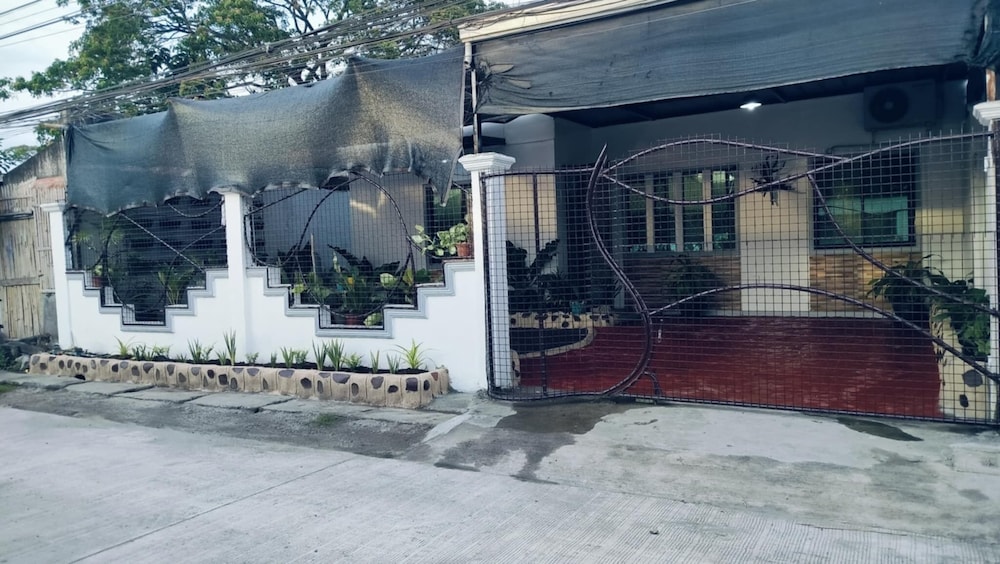 Cozy Home in Dadiangas, General Santos City - Perfect for Families & Travelers