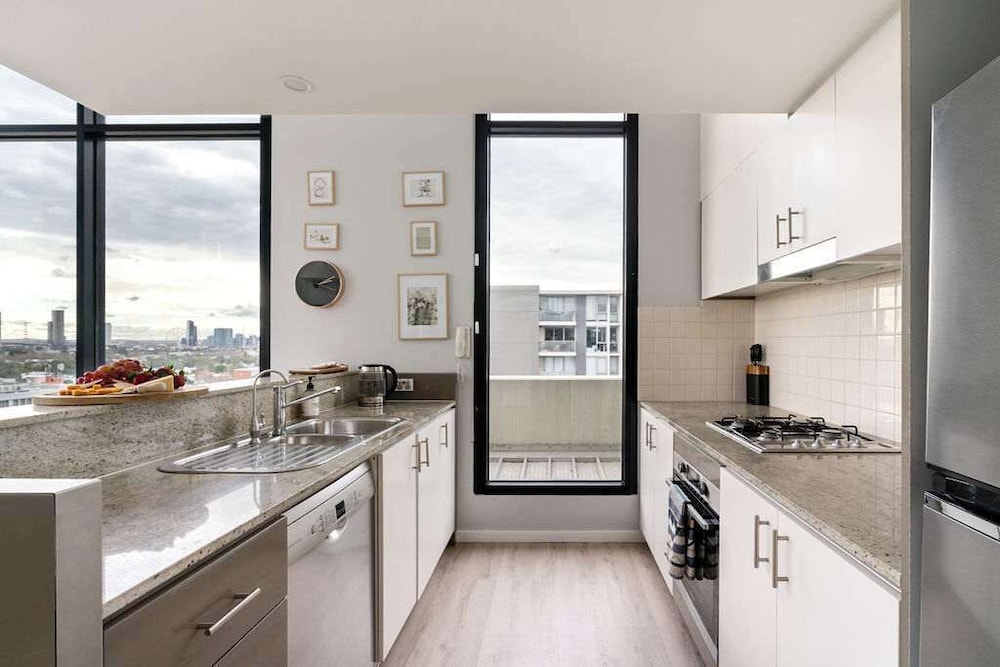 City Meets The Sea Melbourne Penthouse