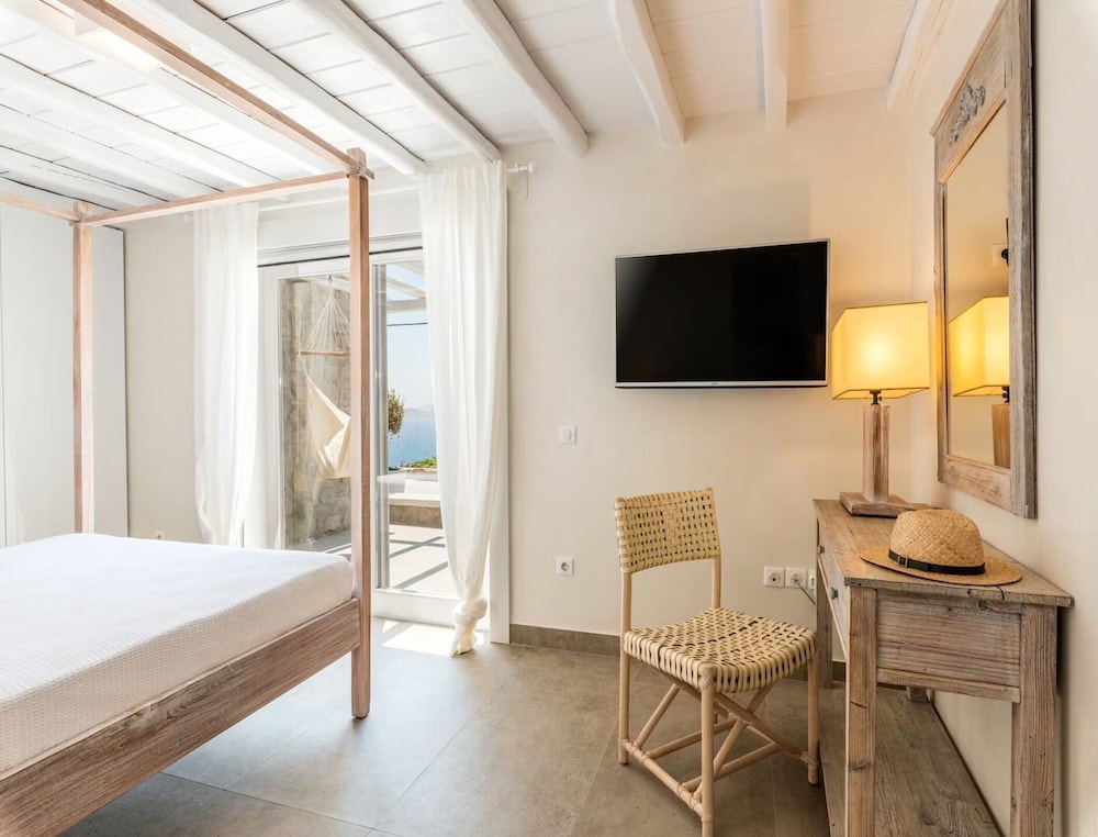 Villa With Views to Delos Island