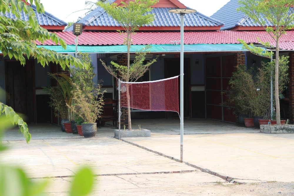 AHHA Bungalow Kampot