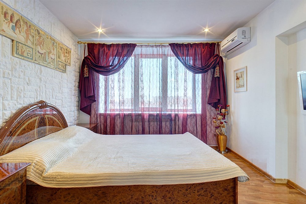 InnHome Apartments - Revolution Square
