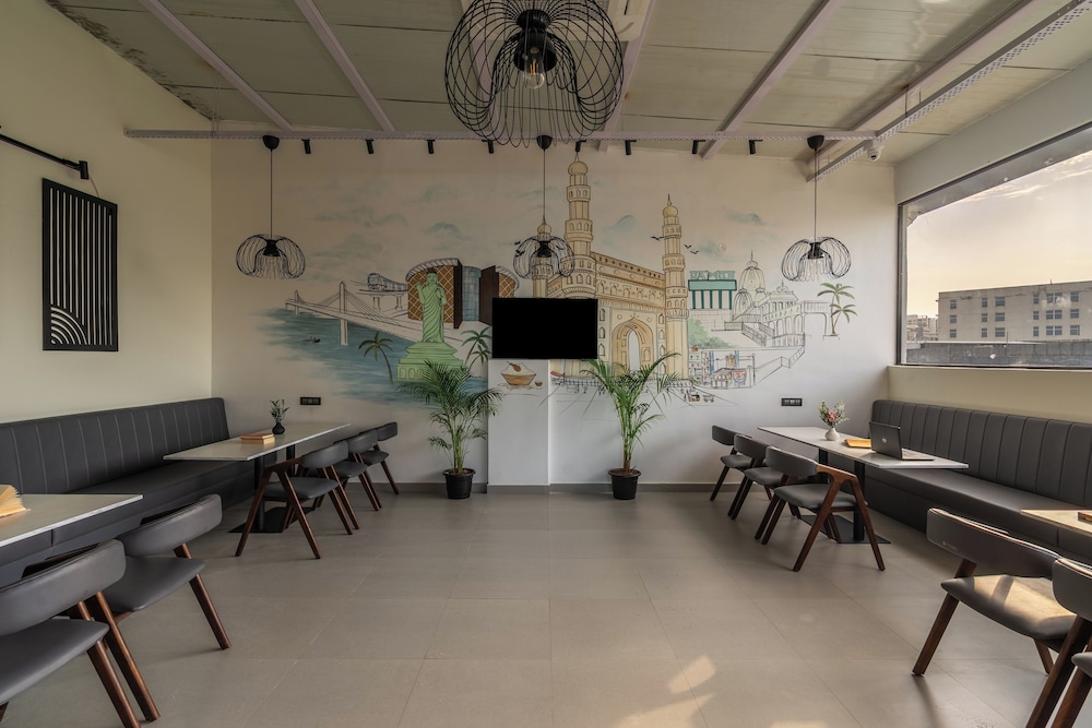 The Hosteller Hyderabad HITEC City