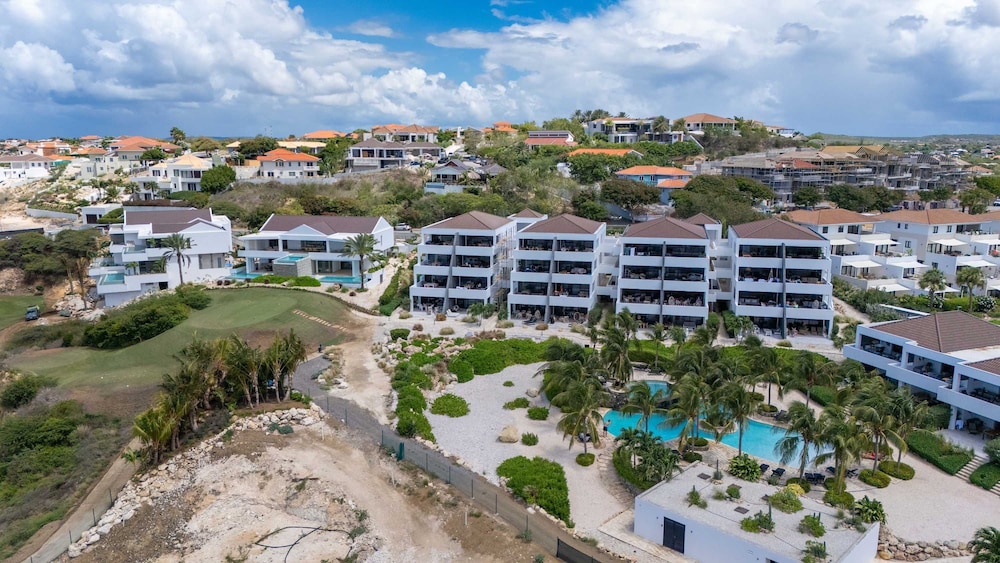 NEW The Cape at Blue Bay Golf Beach Resort