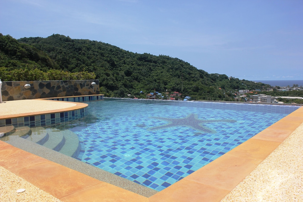 Kata Ocean View Residences