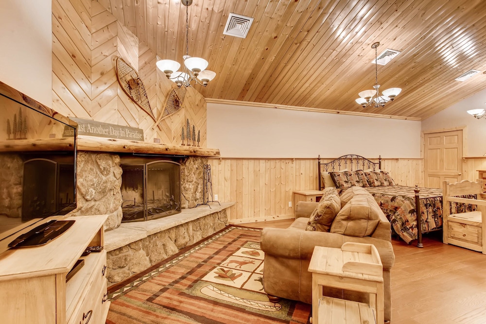 Estes Park Condos - Property Image 92