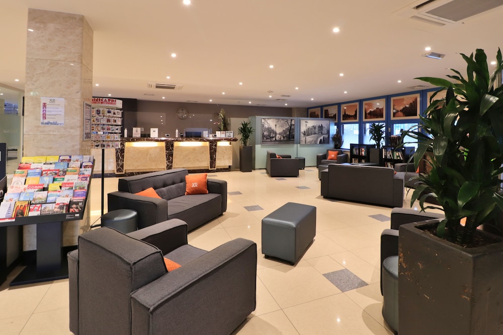 XO Hotels Blue Square 3