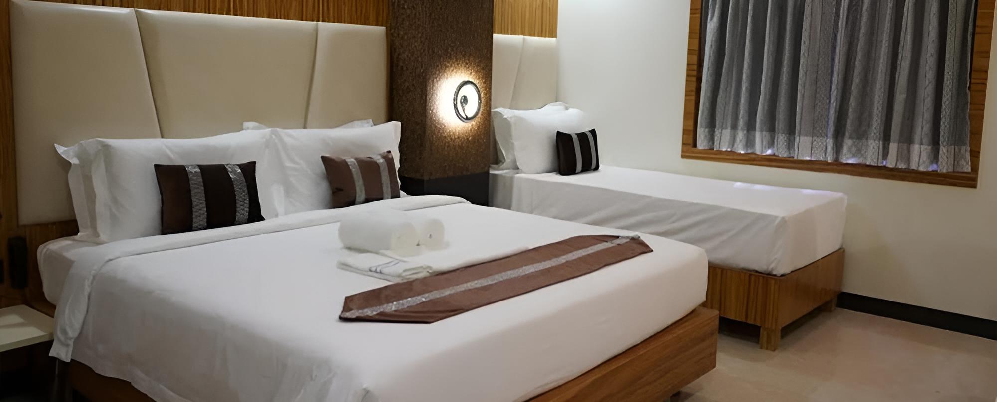 Fabhotel Prime Supine Comfort view 2