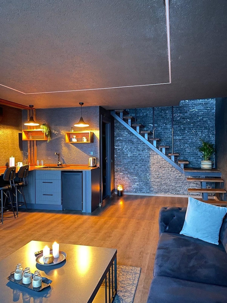 Wood Life Bungalow
