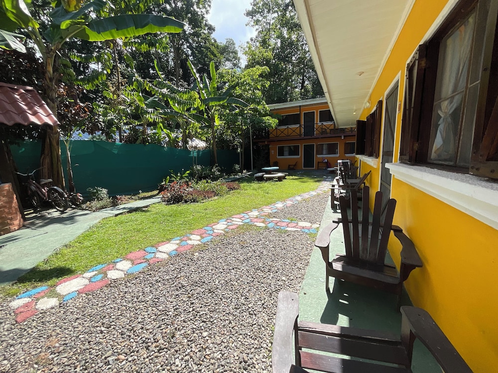 Las Casitas de Playa Negra