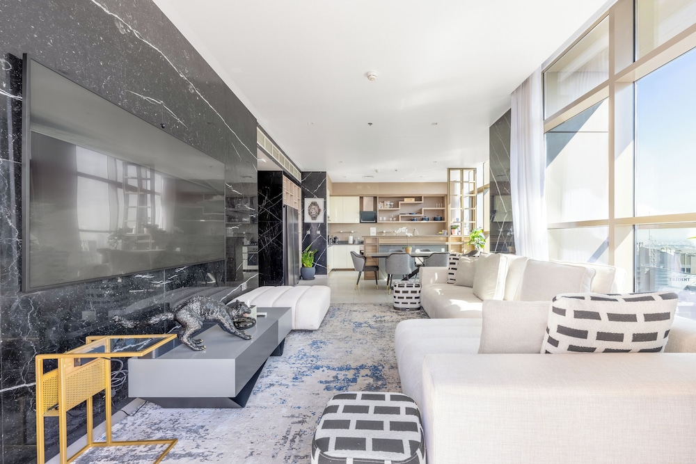 Exclusive Dubai Marina Stay - Posh 3BR