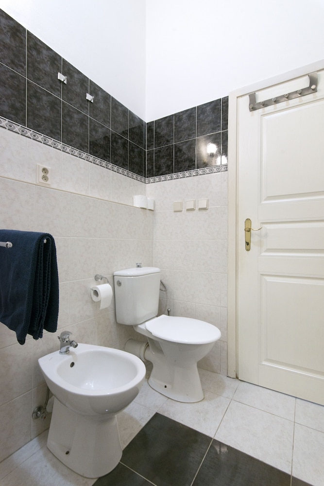 Central 3 Bedroom Home near National Museum