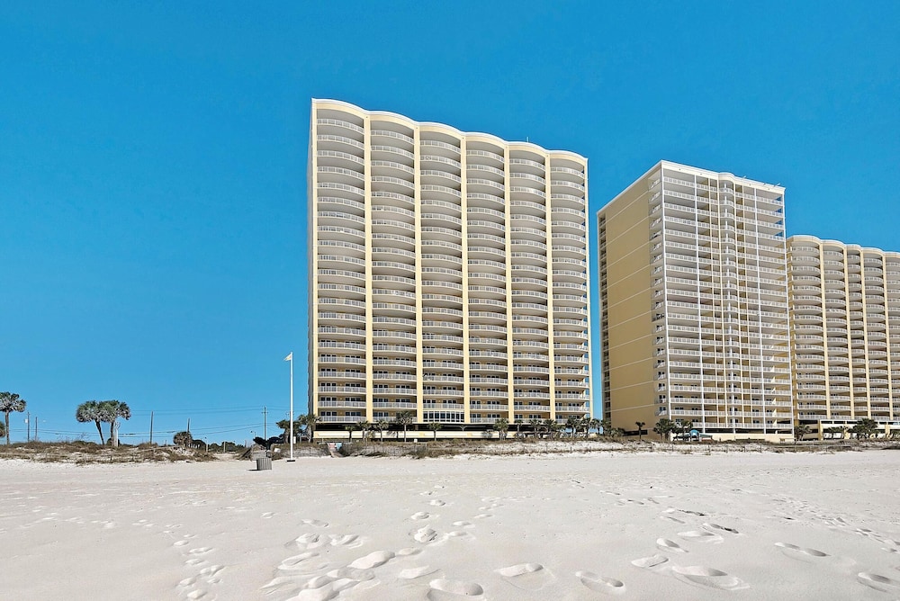 Ocean Villa 405