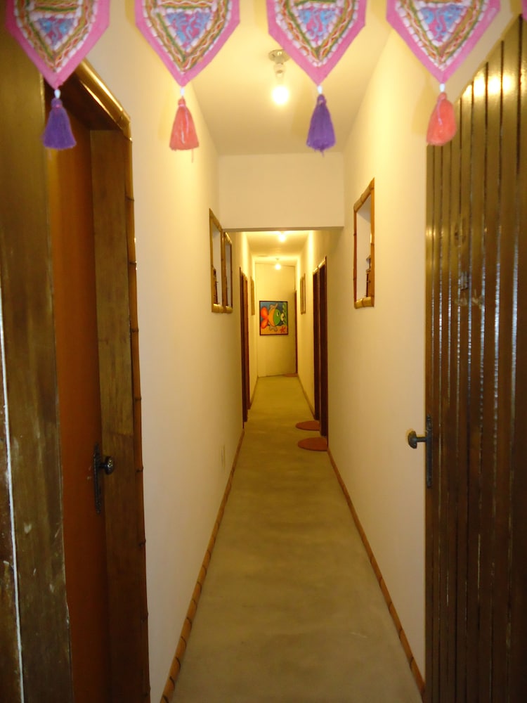 Bali Suites Itamambuca