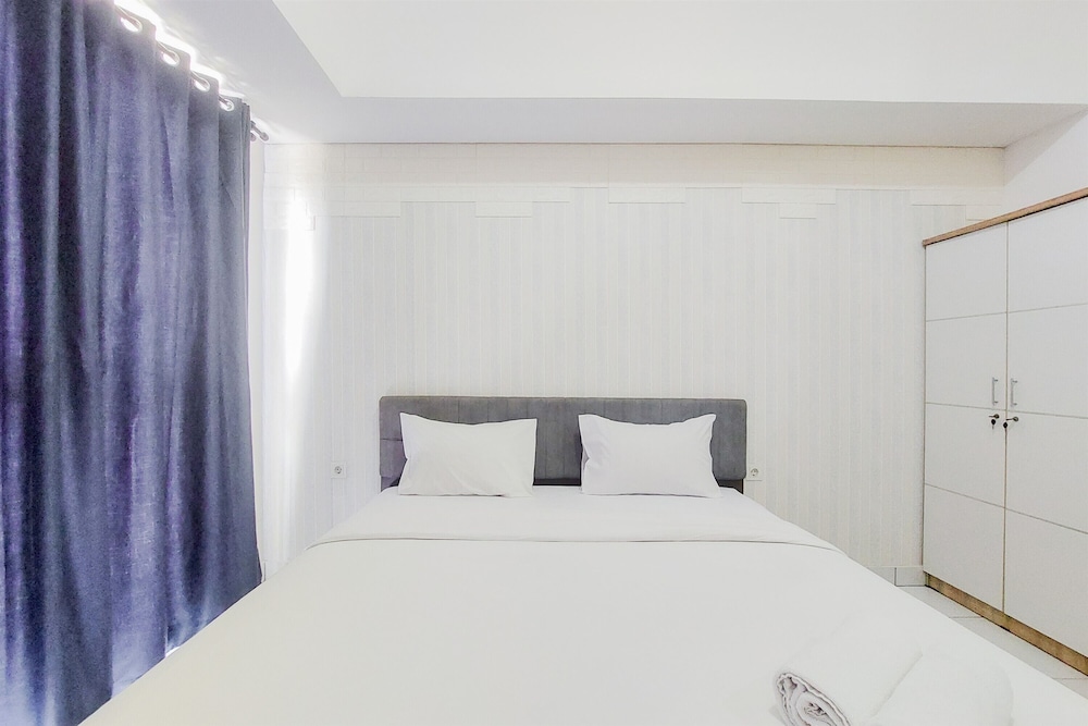 Cozy and Enjoy Living Studio Casa De Parco Apartment