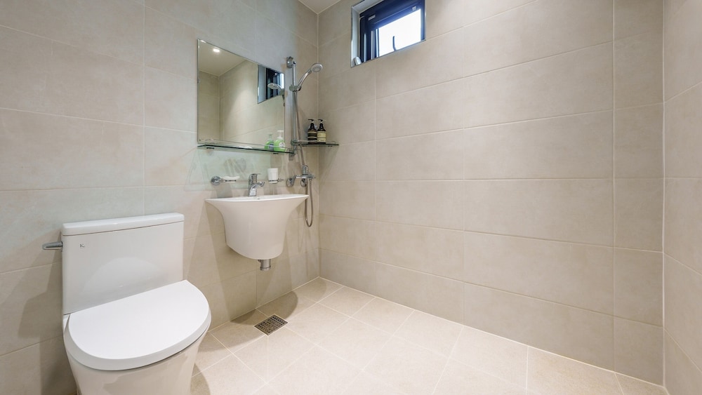 Gyeongju Ain Kids Pool Villa