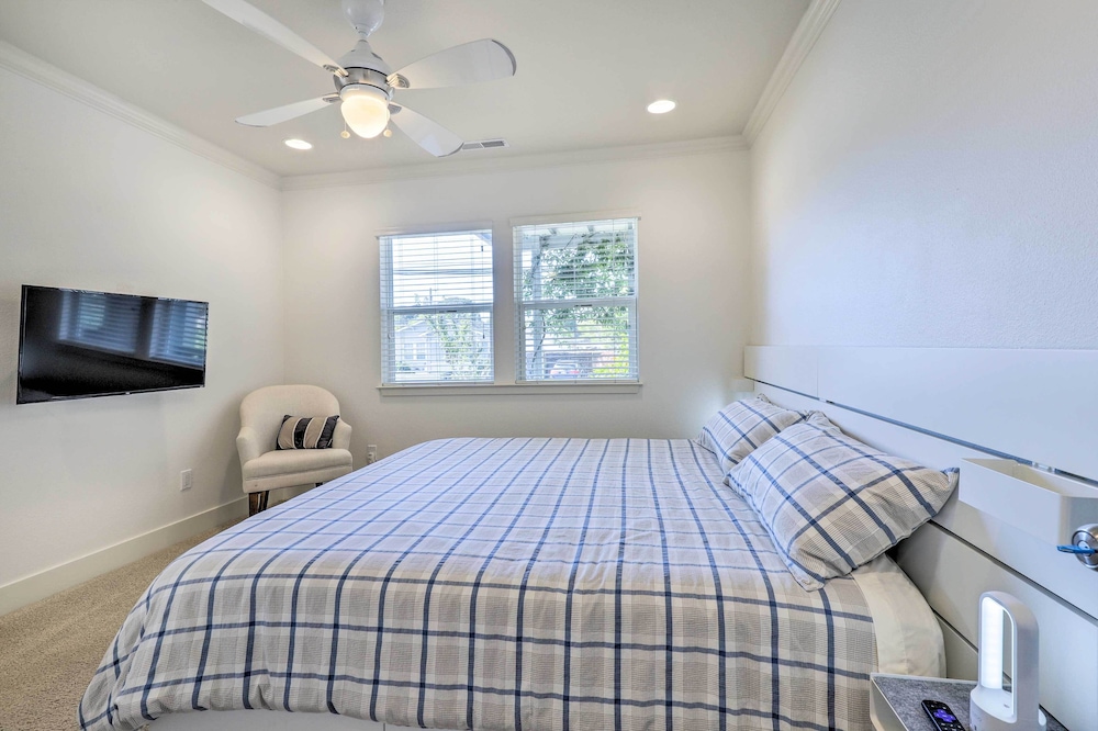 Petaluma Vacations - Peaceful Petaluma Getaway w/ Deck  Grill! - Property Image 3