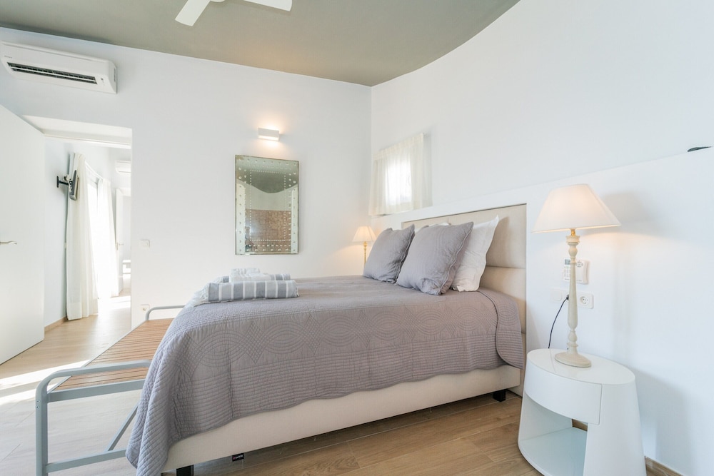 Villa Gaudina - Villa With Private Pool. Free Wifi