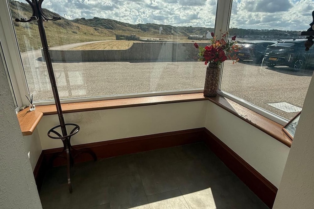 Strathlene House Retreat - 5 Bedrooms
