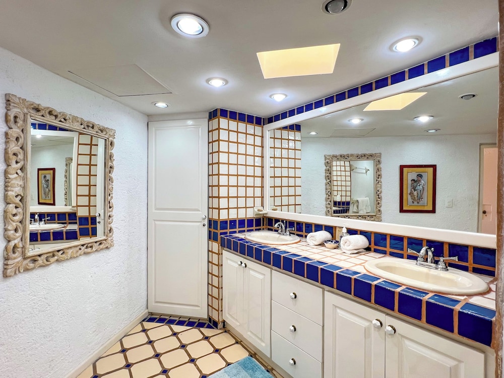 Terrasol Oceanview Condo with Patio