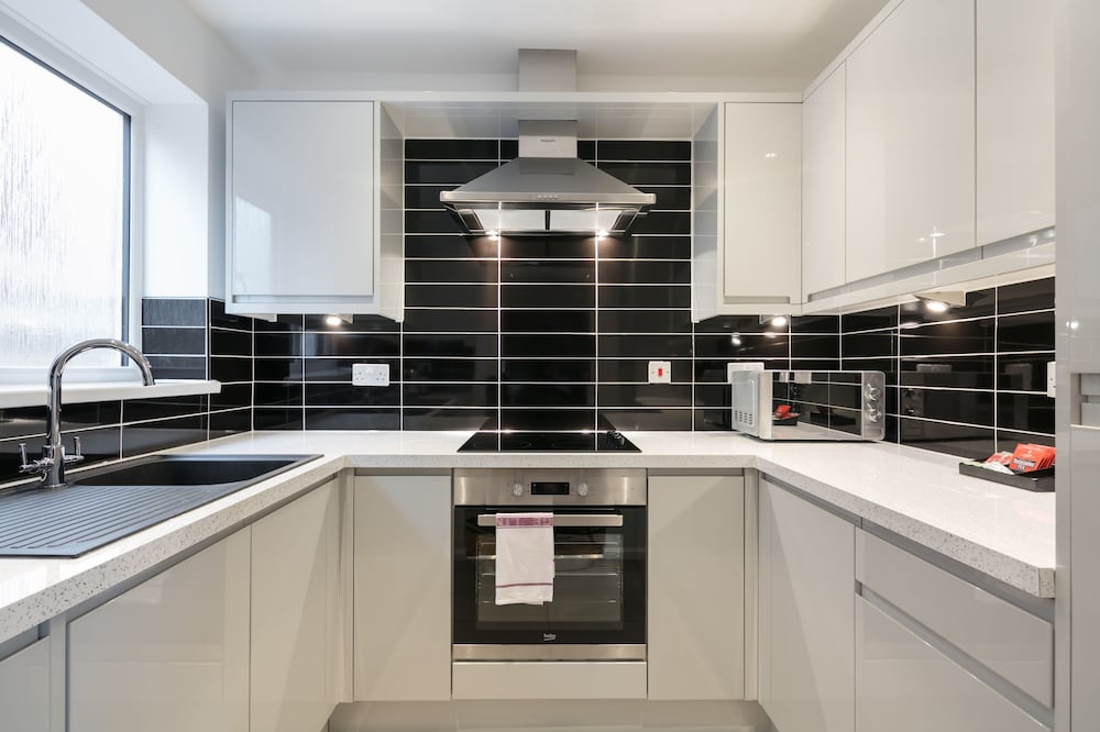 Salford Vacations - Bluestone Apartments - Riverside - Property Image 7