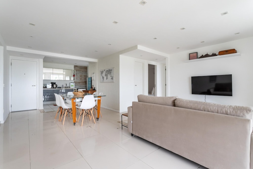 Wonder in Barra da Tijuca 3 Bedrooms Pp101 Z10
