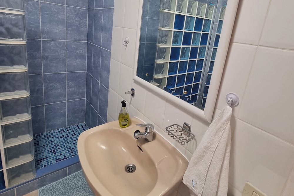 Arkadia 2 Guests - Pool - Balcony - Beach 12min