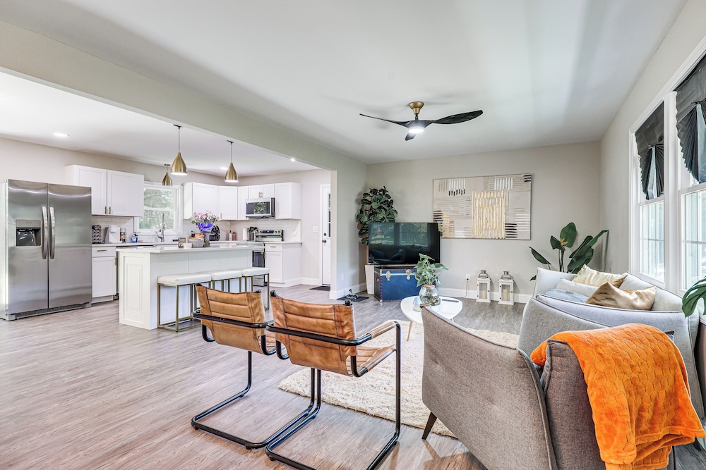 Updated Wilmington Home Near Intracoastal Access