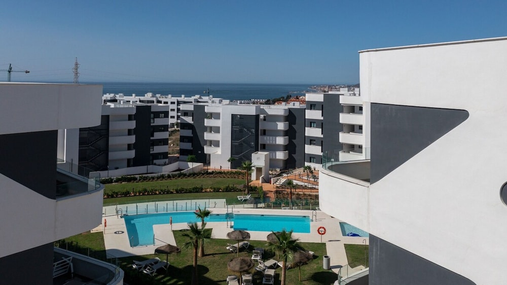 Horizon Top Floor Apartment Higueron