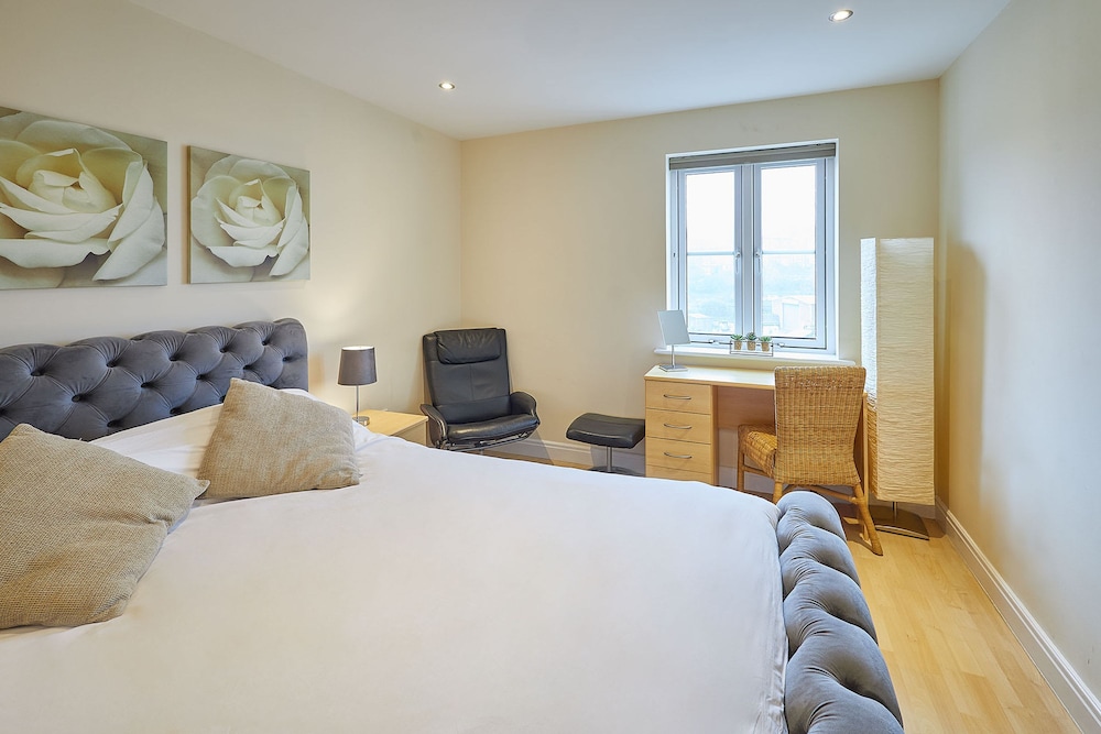 Host Stay Seal View
