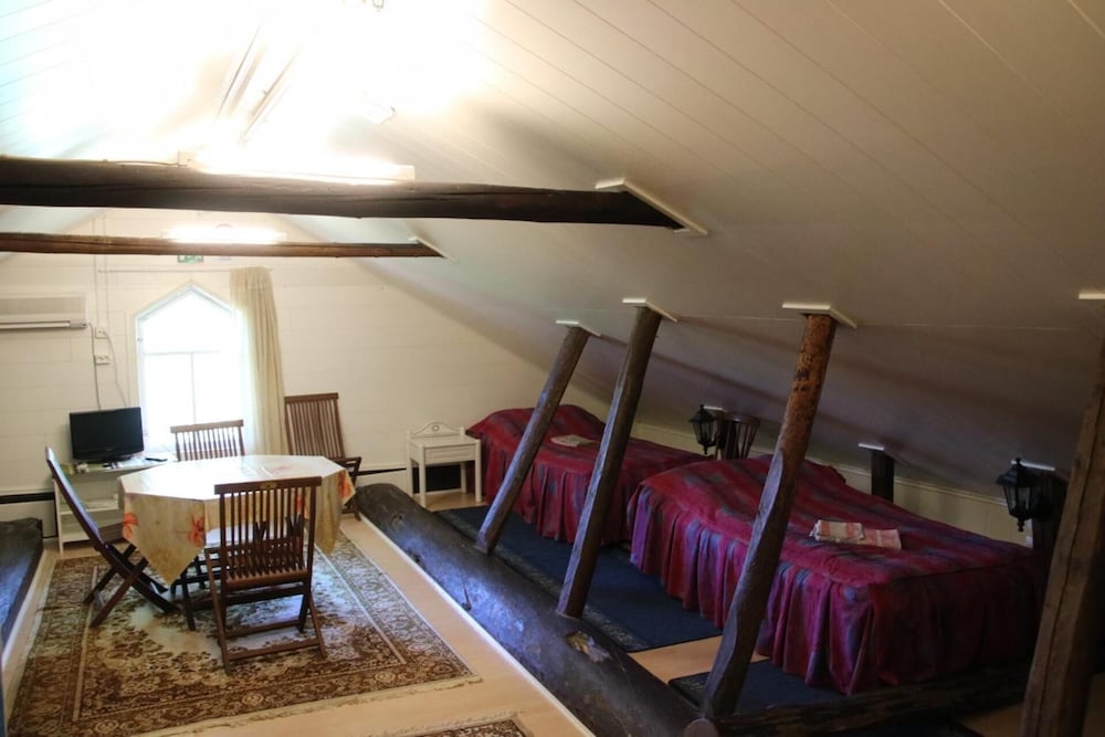 Anttilan Tila - Kartano Hostel