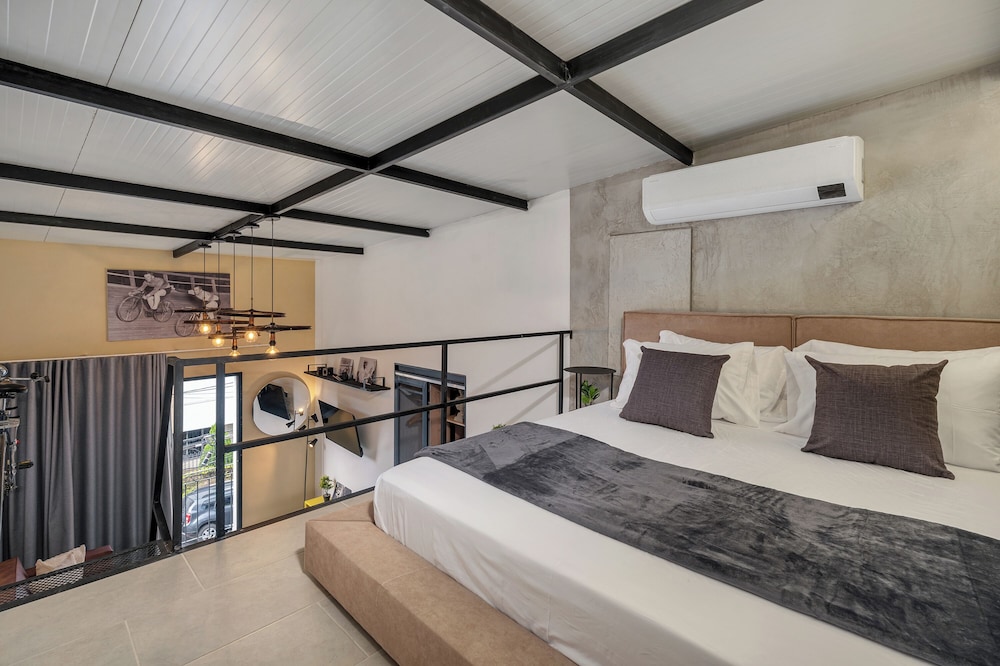 Apartamentos La Joaquina by HOUSY HOST