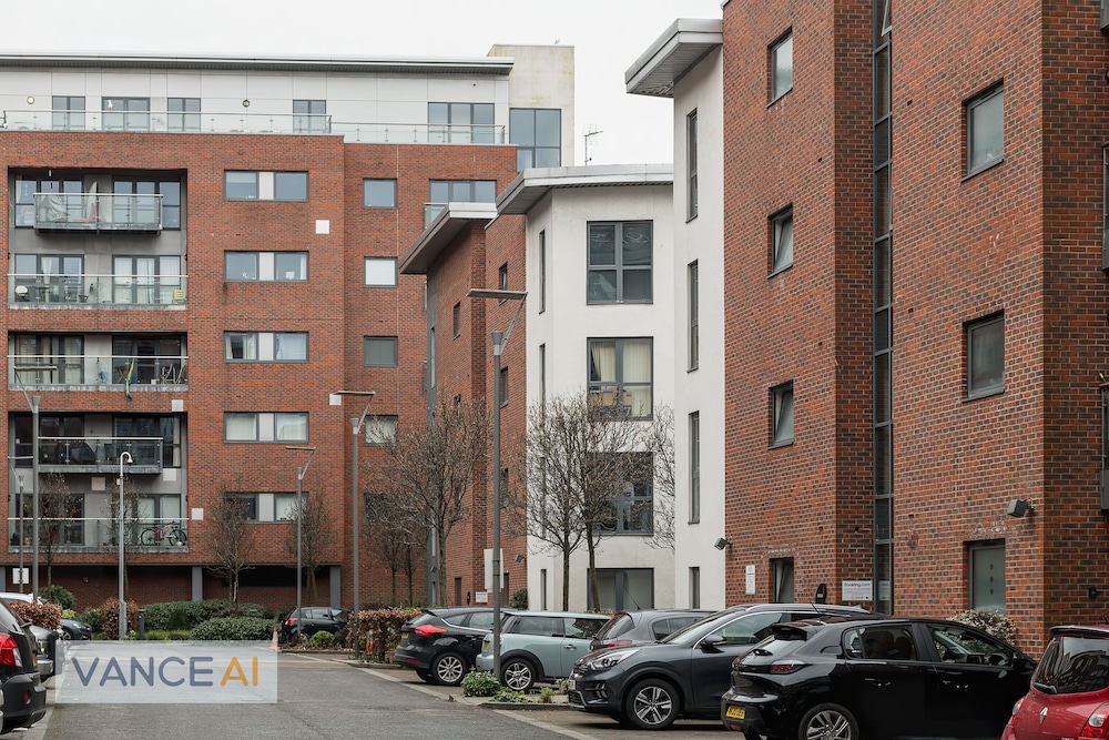 2 Bedroom Accessible Step-Free Central