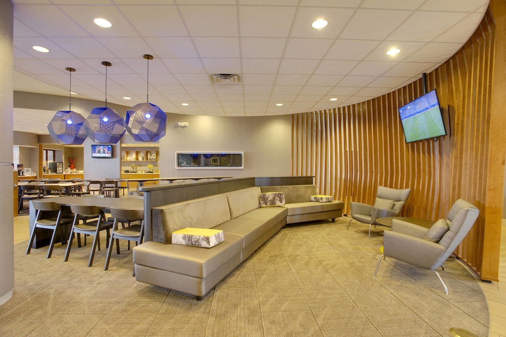 Lawrence Vacations - Springhill Suites by Marriott Lawrence - Property Image 45